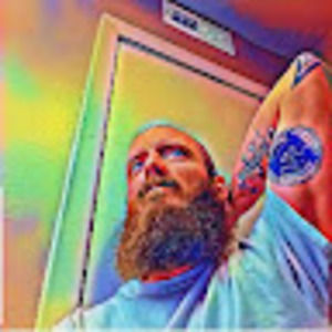 Meet your Posher, Clint